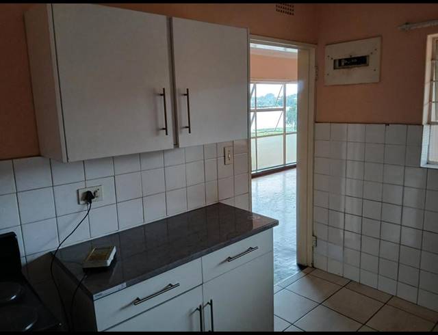 3 BEDROOM PROPERTY TO RENT IN FLORIDA